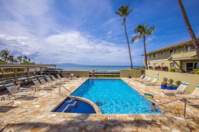 Large 3BR Condo with Ocean View, steps from the beach